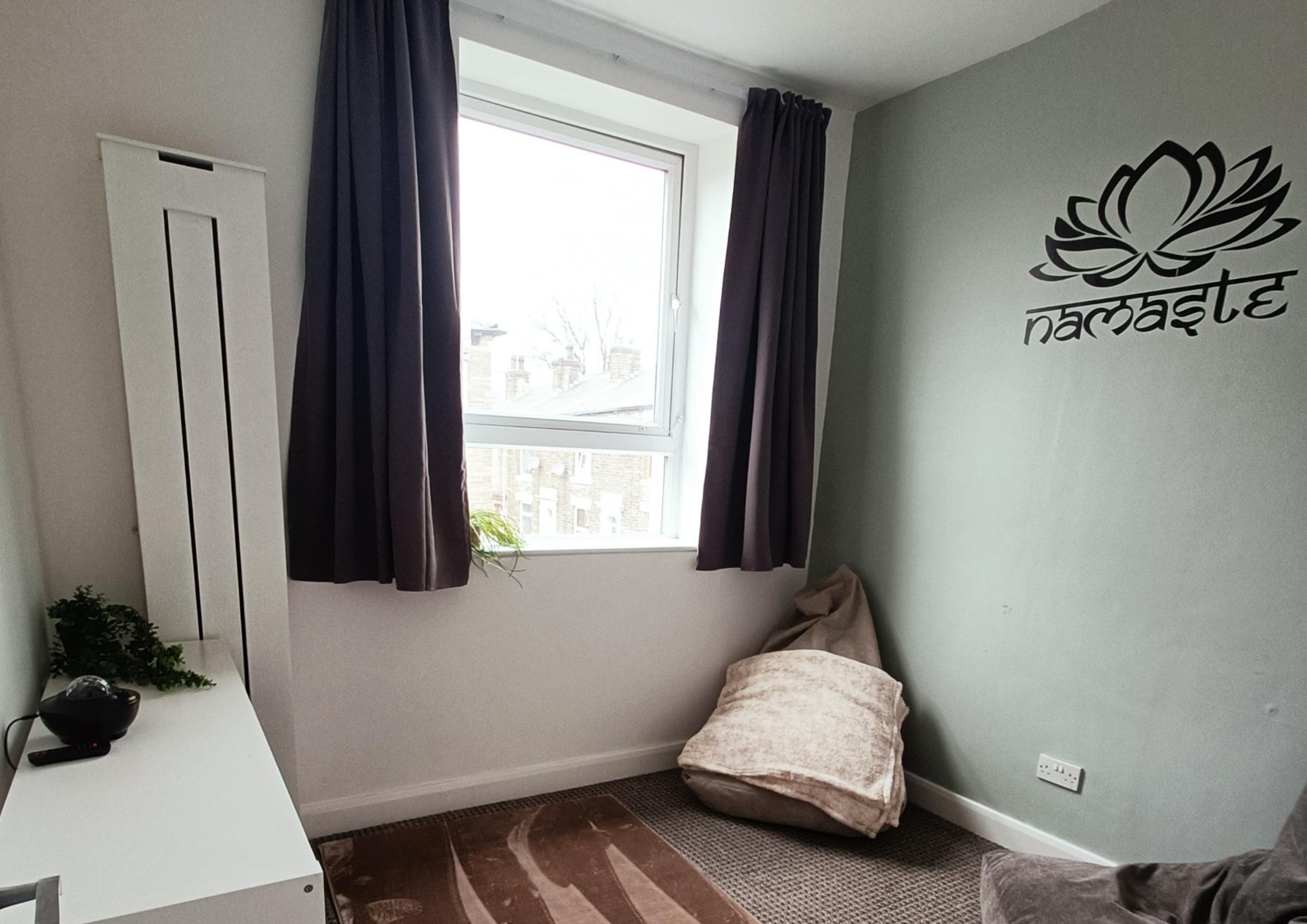 Namaste room at Holt House